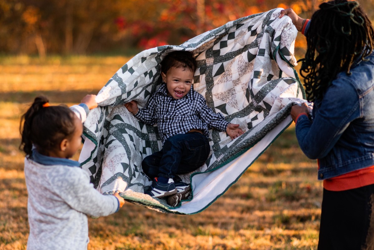 It’s Finally Fall Y’all! |Family Session | Newark, Delaware